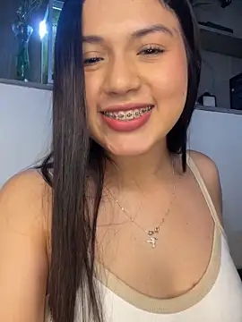 Snapshot of scarleth_marquezz chatting on June 17, 2026, 1:08 am scarleth marquezz online show from June 17, 2026, 1:08 am