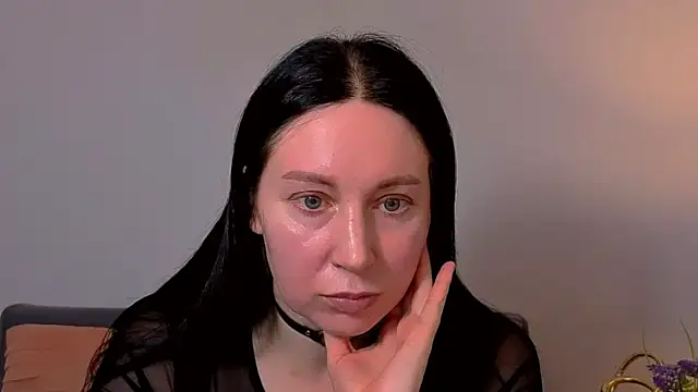 MiaFair online show from February 19, 2026, 4:58 pm