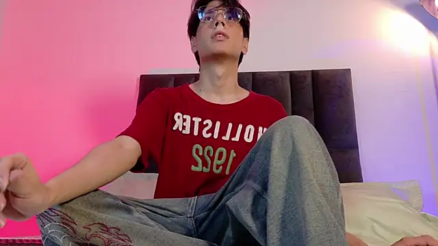 lui x dust online show from May 21, 2026, 3:24 am