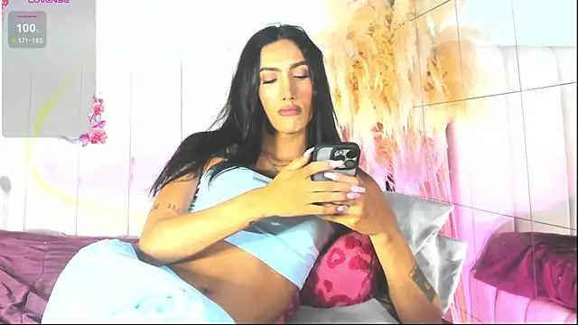 VelvetEstefa online show from March 24, 2026, 11:54 pm