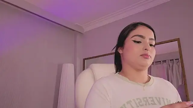 Stephany Harlot online show from March 19, 2026, 10:36 pm