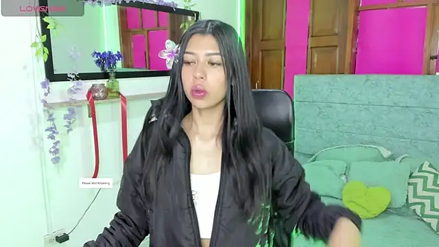 Aysha winxs online show from March 31, 2026, 3:41 am