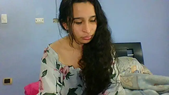 Snapshot of scarlettscottx_ chatting on May 14, 2026, 2:51 am scarlettscottx online show from May 14, 2026, 2:51 am