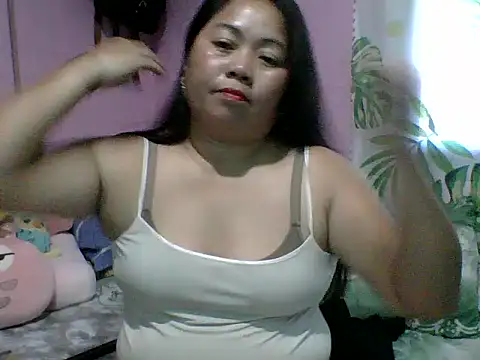 Snapshot of sweetanne19 chatting on March 16, 2026, 5:55 am sweetanne19 online show from March 16, 2026, 5:55 am