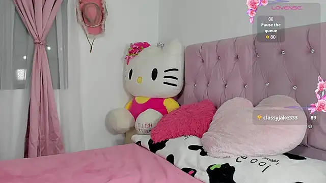 valentine sweety online show from May 15, 2026, 11:45 pm