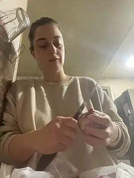  AnChous  online show from April 7, 2026, 3:23 pm