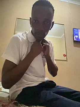 Snapshot of longevity5 chatting on March 4, 2026, 11:16 am longevity5 online show from March 4, 2026, 11:16 am