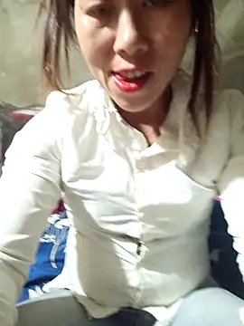 jangcute11 online show from May 5, 2026, 4:31 am