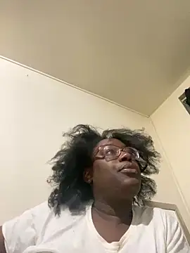 Sinfulwaterfalls online show from May 24, 2026, 10:31 am