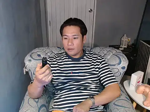 ximenquintana online show from April 6, 2026, 12:17 pm