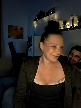 ZaramourXMrX online show from March 16, 2026, 8:57 pm