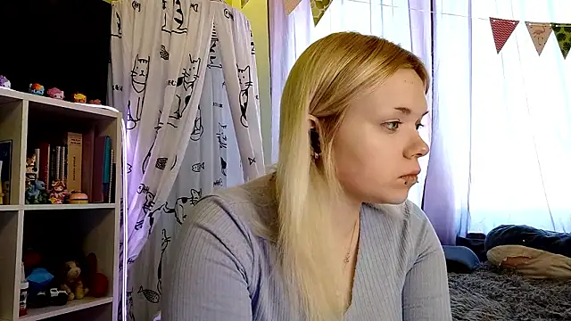 Snapshot of Karengilgun chatting on February 23, 2026, 2:14 pm Karengilgun online show from February 23, 2026, 2:14 pm