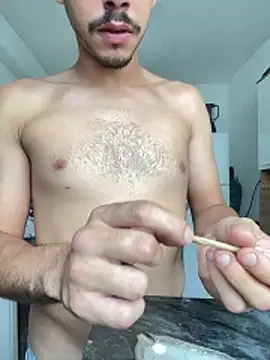 Exclusiveboy69 online show from April 7, 2026, 3:01 pm