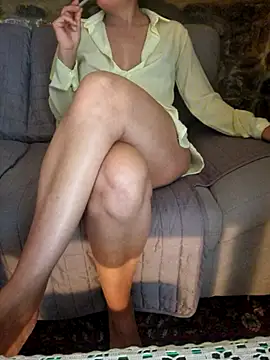 stellina8 online show from May 18, 2026, 5:52 pm