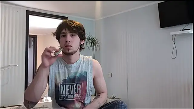 Snapshot of Kyle_Hunterr chatting on February 26, 2026, 6:12 am Kyle Hunterr online show from February 26, 2026, 6:12 am