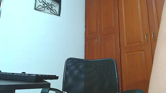 Snapshot of lorena_bv1 chatting on March 5, 2026, 4:19 am lorena bv1 online show from March 5, 2026, 4:19 am