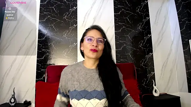 Snapshot of SofiaMoreno_ chatting on March 20, 2026, 4:45 pm SofiaMoreno online show from March 20, 2026, 4:45 pm