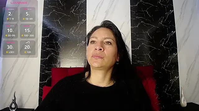 Snapshot of SofiaMoreno_ chatting on May 4, 2026, 2:13 pm SofiaMoreno online show from May 4, 2026, 2:13 pm