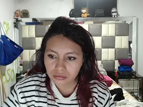 Snapshot of dulcecandy1919 chatting on February 25, 2026, 3:27 am dulcecandy1919 online show from February 25, 2026, 3:27 am