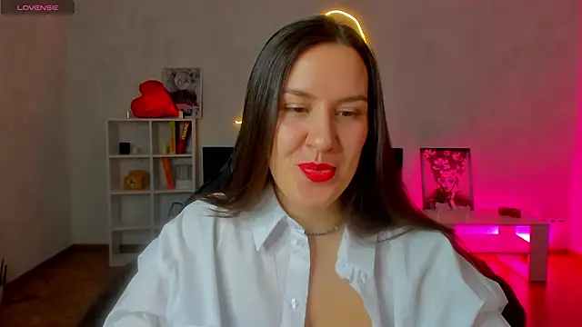 Snapshot of asti_bubbles chatting on February 24, 2026, 1:47 am asti bubbles online show from February 24, 2026, 1:47 am