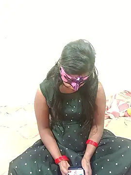 Sexy mahira01 online show from April 2, 2026, 10:24 am