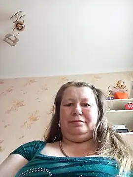 Snapshot of KiraStanton chatting on April 21, 2026, 6:41 am KiraStanton online show from April 21, 2026, 6:41 am
