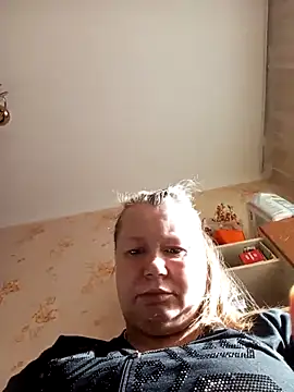 Snapshot of KiraStanton chatting on April 22, 2026, 2:51 pm KiraStanton online show from April 22, 2026, 2:51 pm