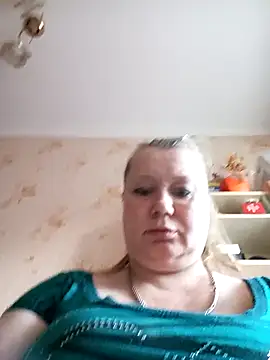 Snapshot of KiraStanton chatting on April 23, 2026, 4:42 pm KiraStanton online show from April 23, 2026, 4:42 pm