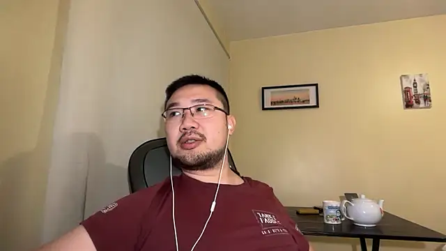 Snapshot of jasonryu2025 chatting on March 31, 2026, 8:31 pm jasonryu2025 online show from March 31, 2026, 8:31 pm