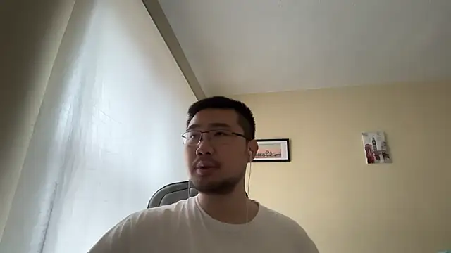 Snapshot of jasonryu2025 chatting on April 15, 2026, 9:16 am jasonryu2025 online show from April 15, 2026, 9:16 am