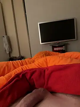 foudesexe23 online show from February 25, 2026, 6:01 am