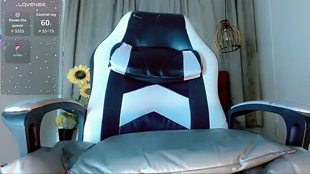 Snapshot of Abby_White__ chatting on February 28, 2026, 11:33 am Abby White online show from February 28, 2026, 11:33 am