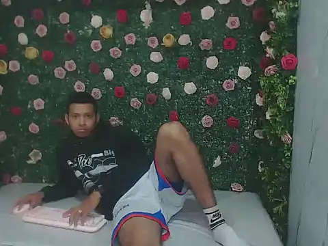 Snapshot of dylans_brown chatting on February 20, 2026, 3:34 pm dylans brown online show from February 20, 2026, 3:34 pm