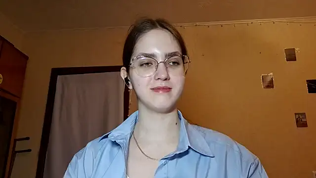 Katelemon online show from April 11, 2026, 11:25 am