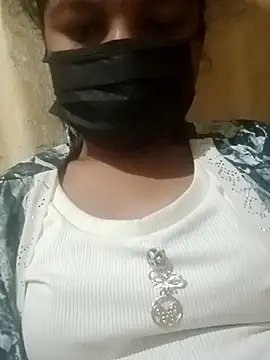 Snapshot of alwayspinky chatting on February 23, 2026, 10:40 pm alwayspinky online show from February 23, 2026, 10:40 pm