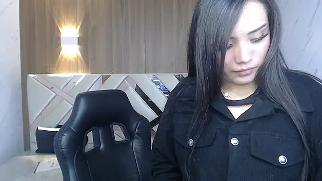 Snapshot of Daphne_nicole_b chatting on July 12, 2026, 12:56 am Daphne nicole b online show from July 12, 2026, 12:56 am