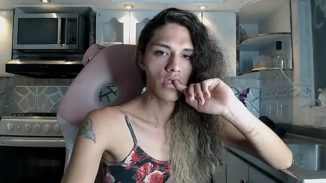 Snapshot of CrisOzzz chatting on March 2, 2026, 8:48 pm CrisOzzz online show from March 2, 2026, 8:48 pm