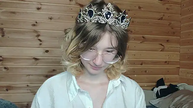 Snapshot of Silva-Tailll chatting on June 12, 2026, 6:40 pm Silva-Tailll online show from June 12, 2026, 6:40 pm