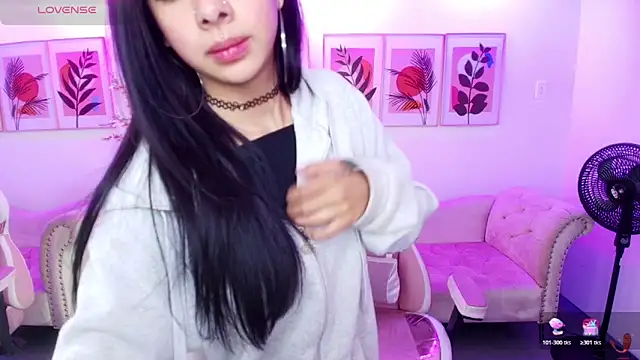 Snapshot of Chloe_meoww chatting on May 20, 2026, 12:11 pm Chloe meoww online show from May 20, 2026, 12:11 pm