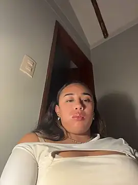 Eyssha online show from March 2, 2026, 12:02 am