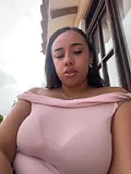 Eyssha online show from March 30, 2026, 1:45 pm