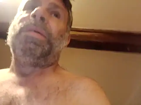 stud2512 online show from April 11, 2026, 7:51 pm