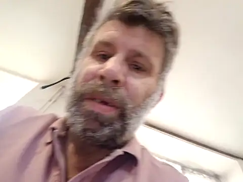 Snapshot of stud2512 chatting on April 20, 2026, 3:04 pm stud2512 online show from April 20, 2026, 3:04 pm