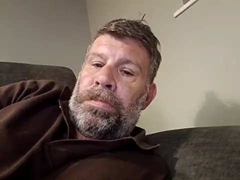 Snapshot of stud2512 chatting on May 24, 2026, 8:36 pm stud2512 online show from May 24, 2026, 8:36 pm