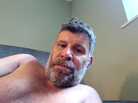Snapshot of stud2512 chatting on May 26, 2026, 4:36 pm stud2512 online show from May 26, 2026, 4:36 pm