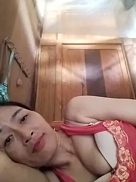 lris-Beauty77 online show from June 21, 2026, 4:04 am