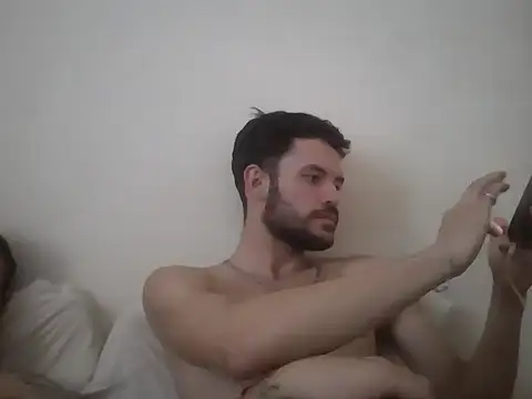 Snapshot of Ezzcunha chatting on February 22, 2026, 11:53 am Ezzcunha online show from February 22, 2026, 11:53 am