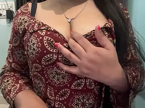 Avneet kaurr1 online show from March 10, 2026, 5:01 am