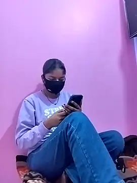 Rinki hot25 online show from February 22, 2026, 4:05 pm