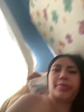 cataleya2525 online show from May 21, 2026, 5:42 pm